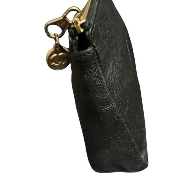 Chanel Caviar Timeless CC Cosmetic Pouch -  Black - Picture 4 of 9